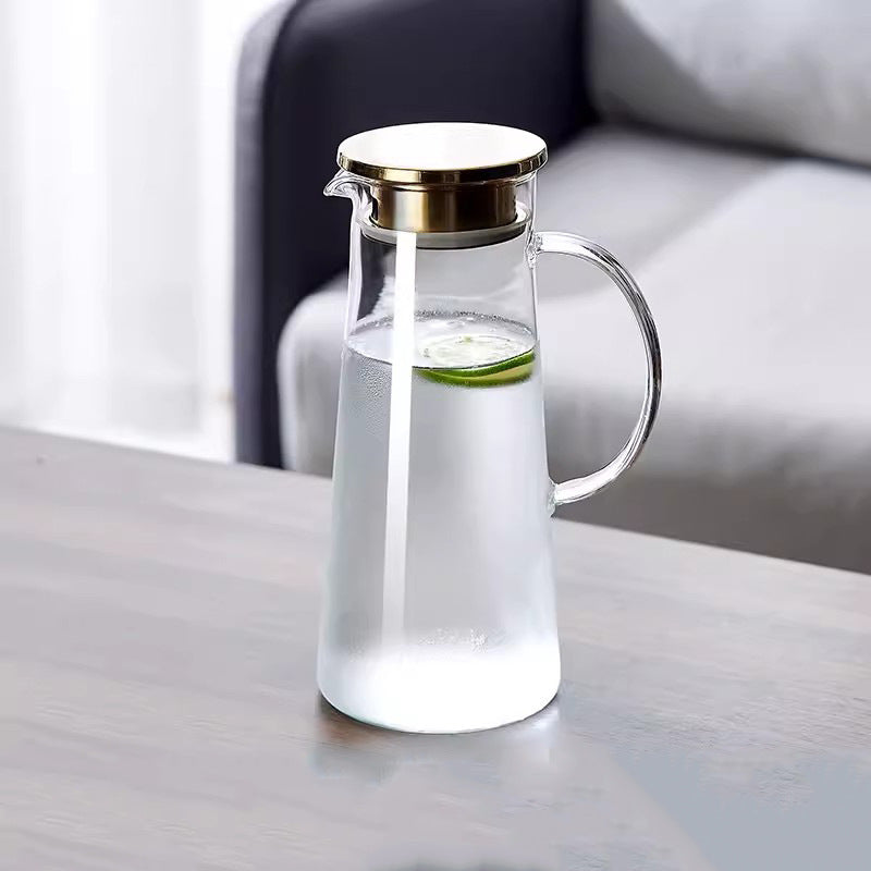 Ladies elegant glass jug with heat insulating lid Stornfield