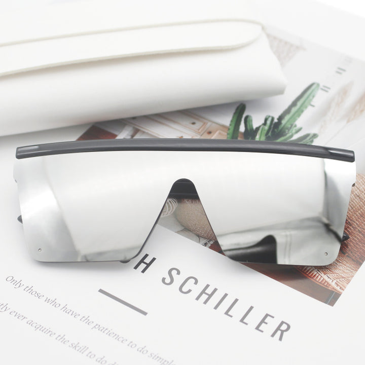 Women’s Sporty Sunglasses in Trendy Shield Design Stornfield