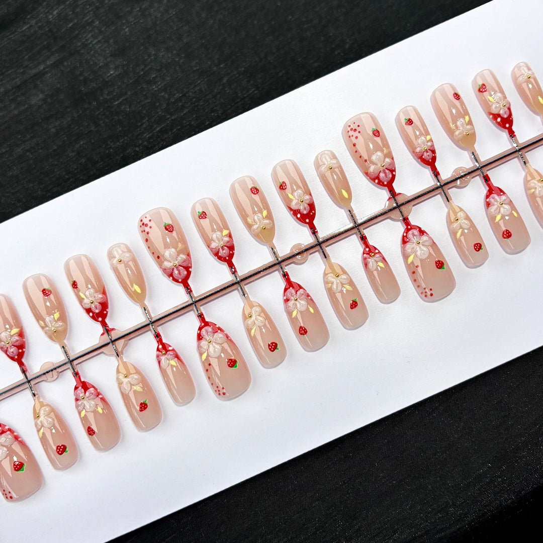 Elegant Polka Dot and Lace Press-On Nail Set