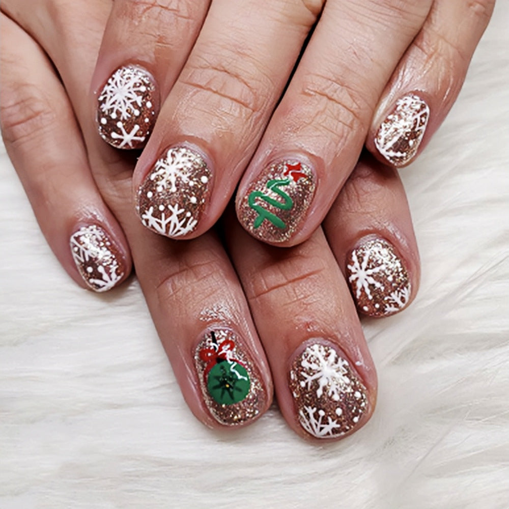 Holiday-Themed Glitter Nail Art Stornfield