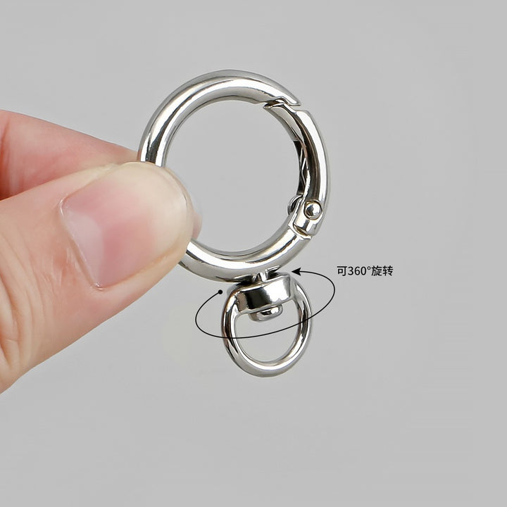 Multi-Functional Metal Keyring Stornfield