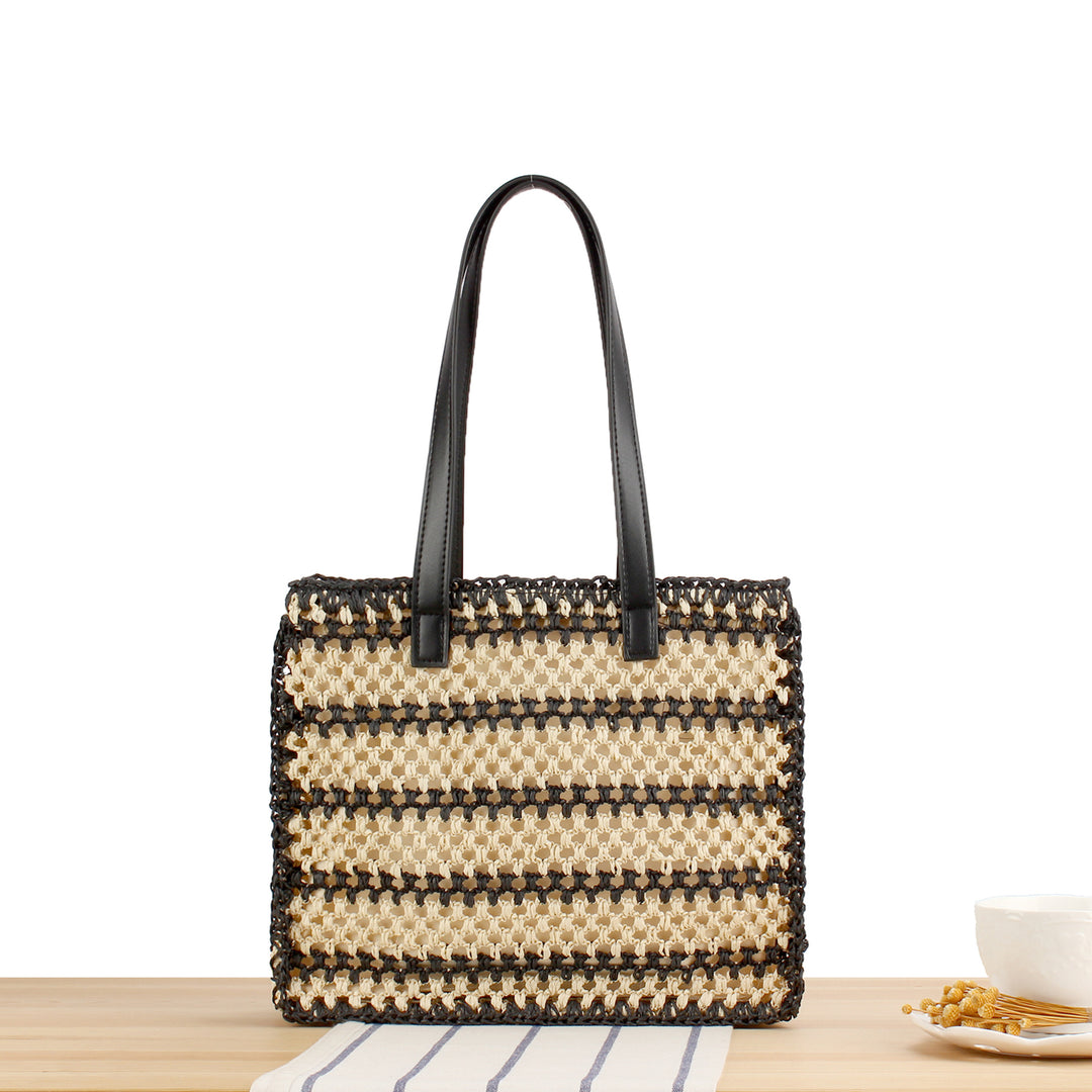 Braided Tote Bag with Elegant Leather Handle Stornfield