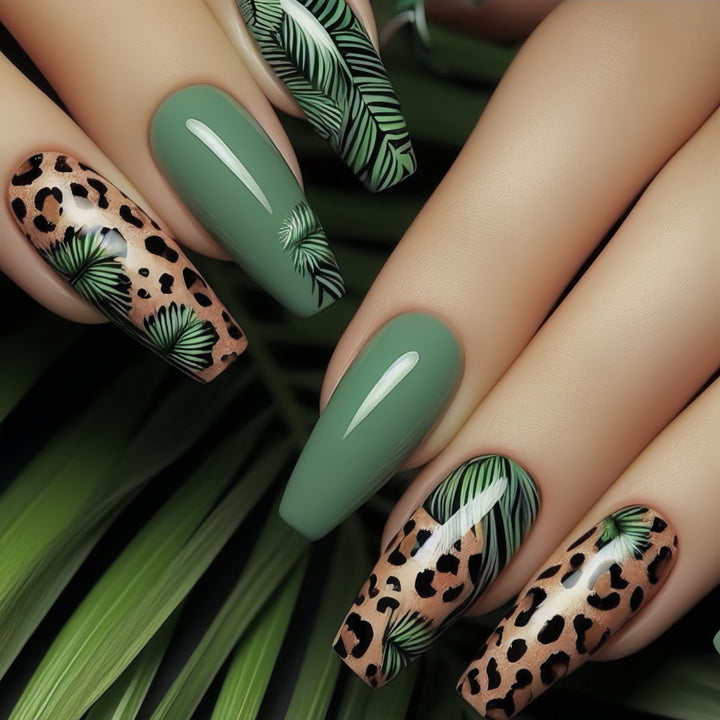 Creative artificial nails with tropical and animal design Stornfield