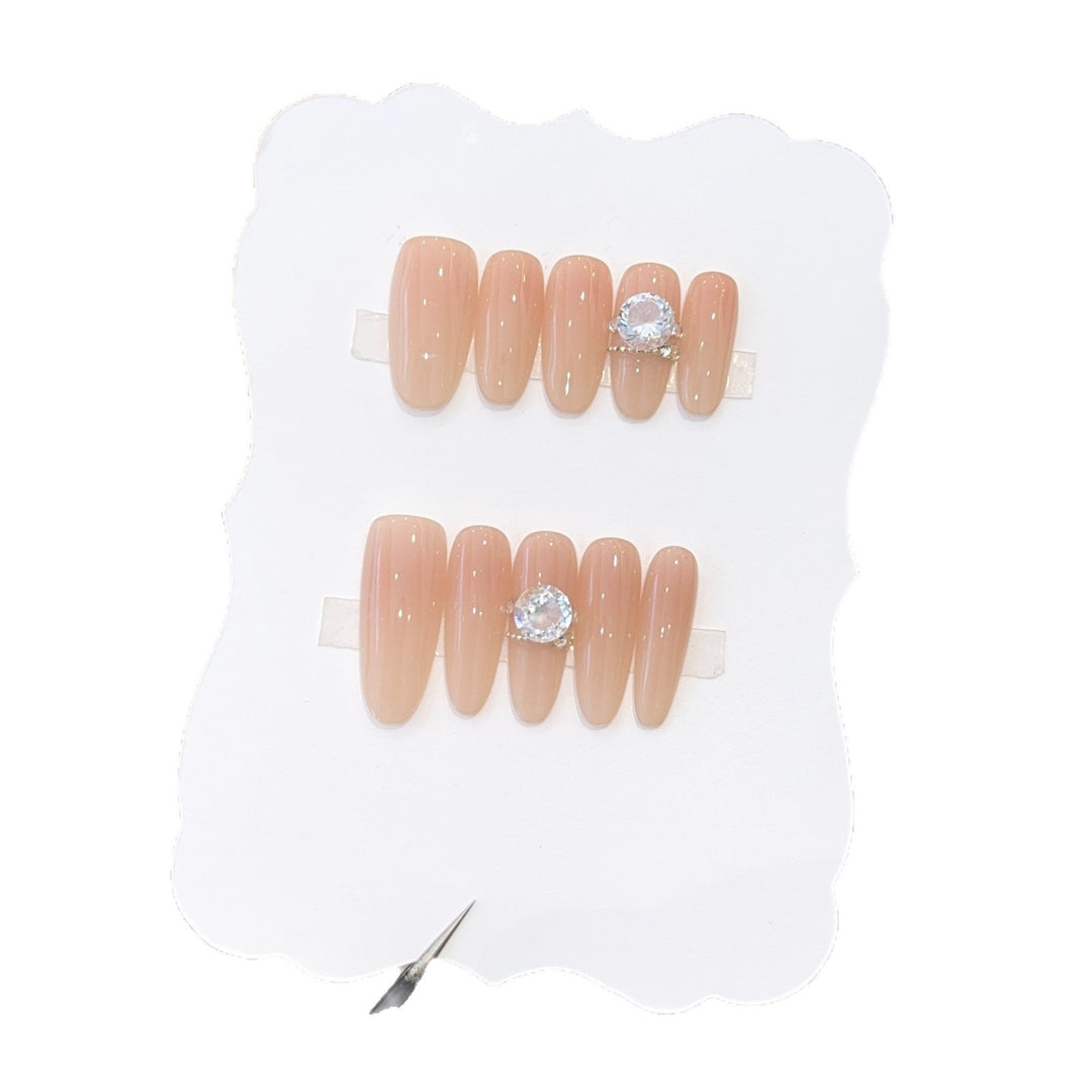 Artificial nails with stylish rhinestone detail Stornfield