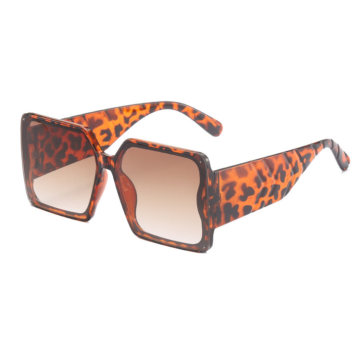 Women oversized sunglasses in trendy leopard print Stornfield