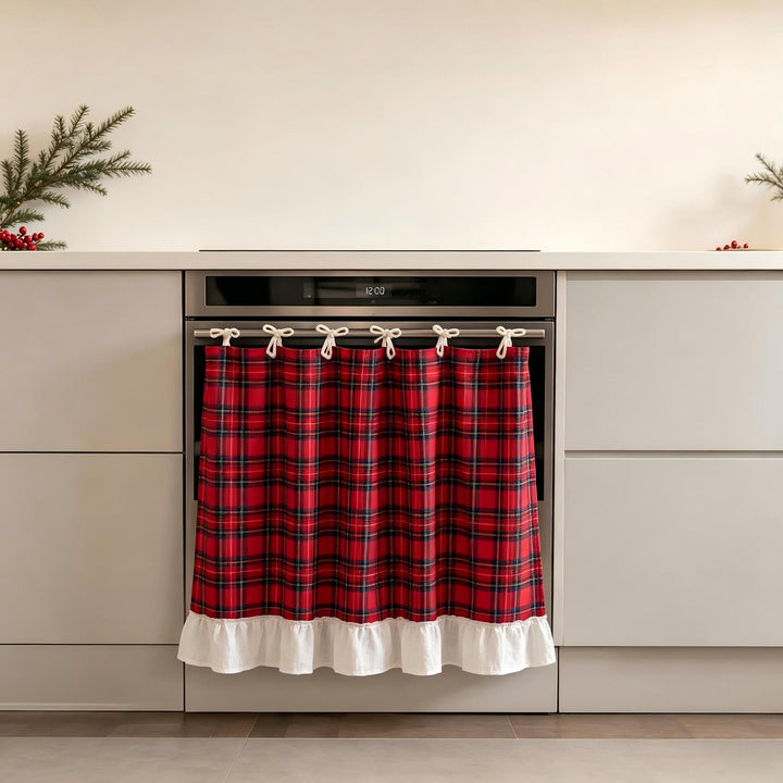 Apron with casual check pattern