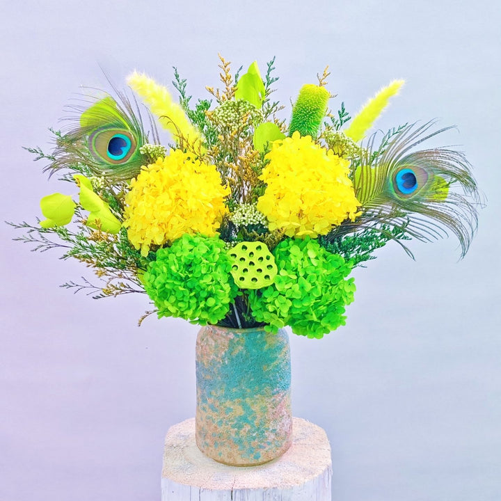 Artistic Dried Flower Bouquet Arrangement