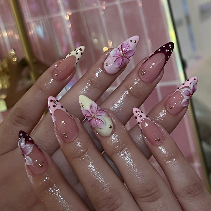 Luxury Floral Design Artificial Nails Stornfield
