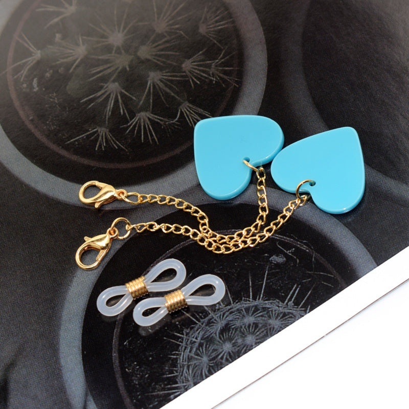 Heart-Shaped Decorative Eyewear Chain Stornfield