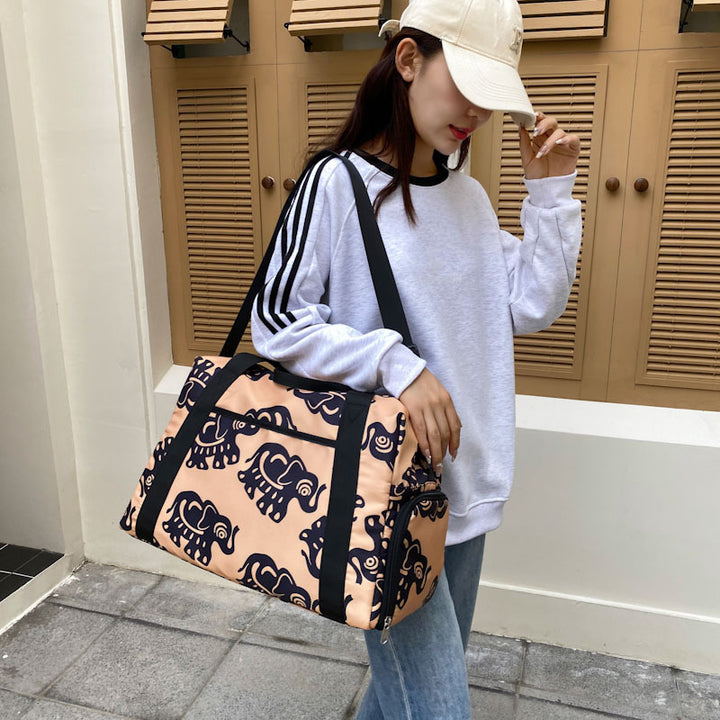 Sporty travel bag with playful elephant pattern Stornfield