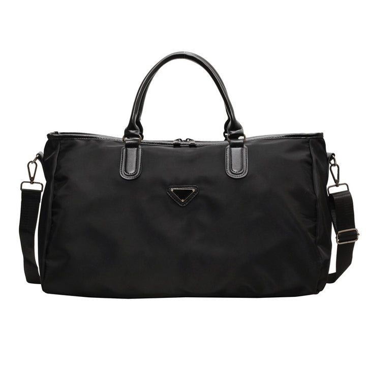 Practical sports and travel bag with versatile compartments Stornfield