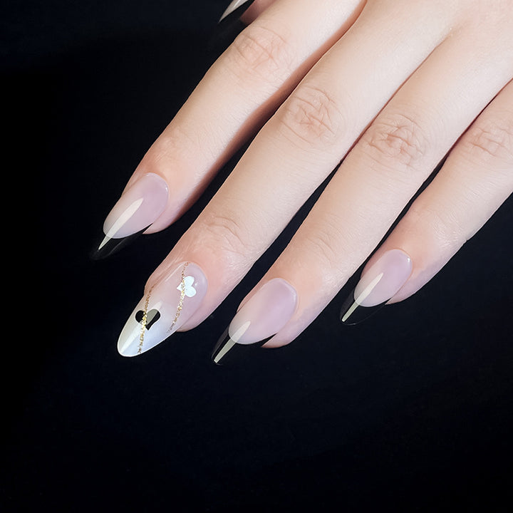 Festive Holiday Themed Nail Art