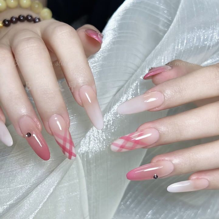 Elegant Ombre Press-On Nail Art Set