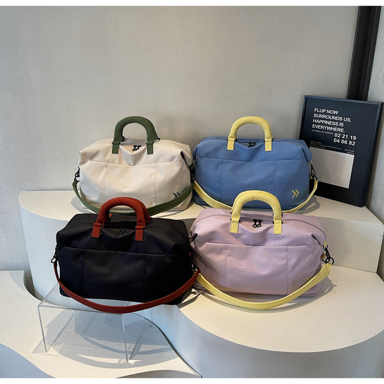 Elegant and Spacious Travel Bag with Robust Design Stornfield