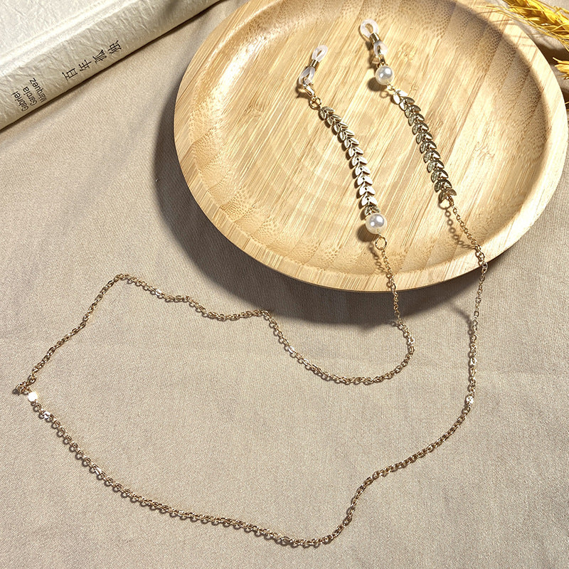 Fashionable glasses holder chain with good grip Stornfield
