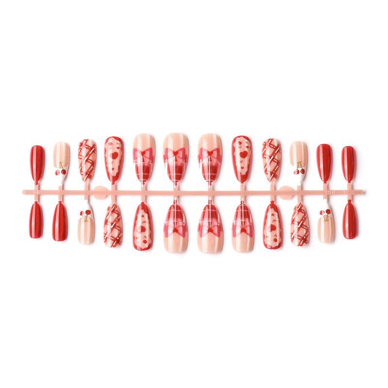 Festive Nail Art Press-On Set Stornfield