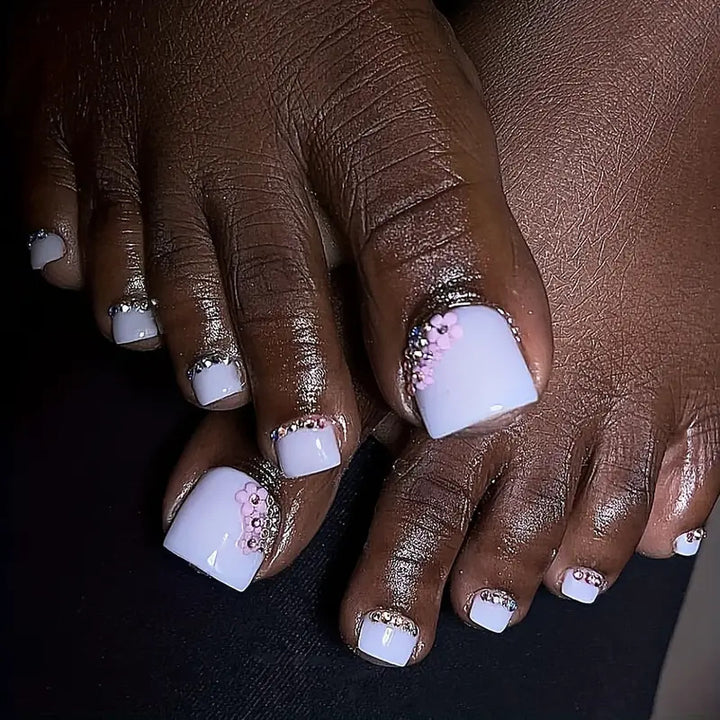 Decorative Rhinestone Pedicure Stornfield