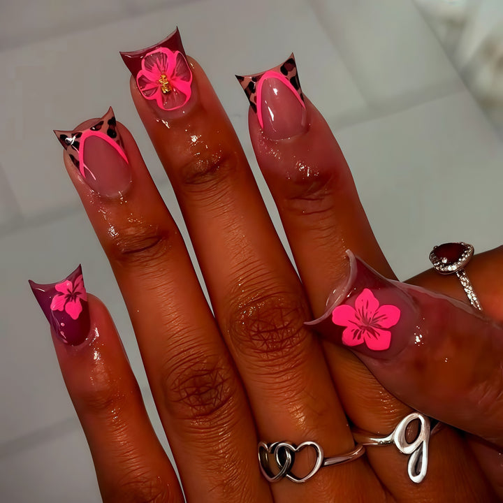 Floral Cat-Ear Design Press-On Nails Stornfield