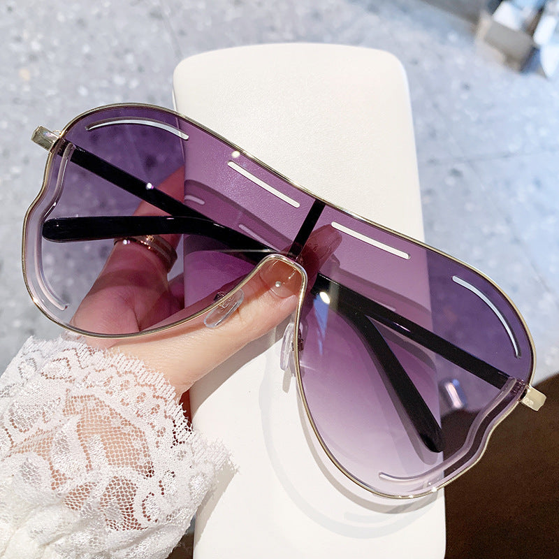 Women's sunglasses in modern shield design Stornfield