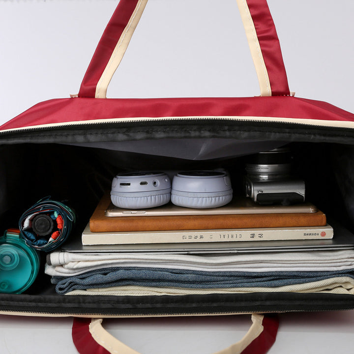 Sporty travel bag with reinforced handles and generous interior Stornfield