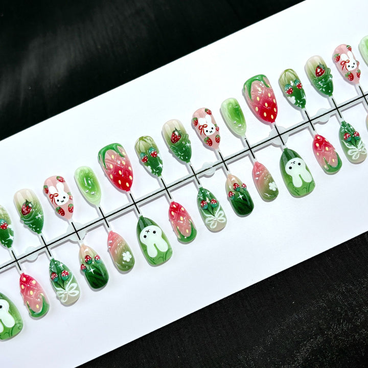 Elegant Polka Dot and Lace Press-On Nail Set