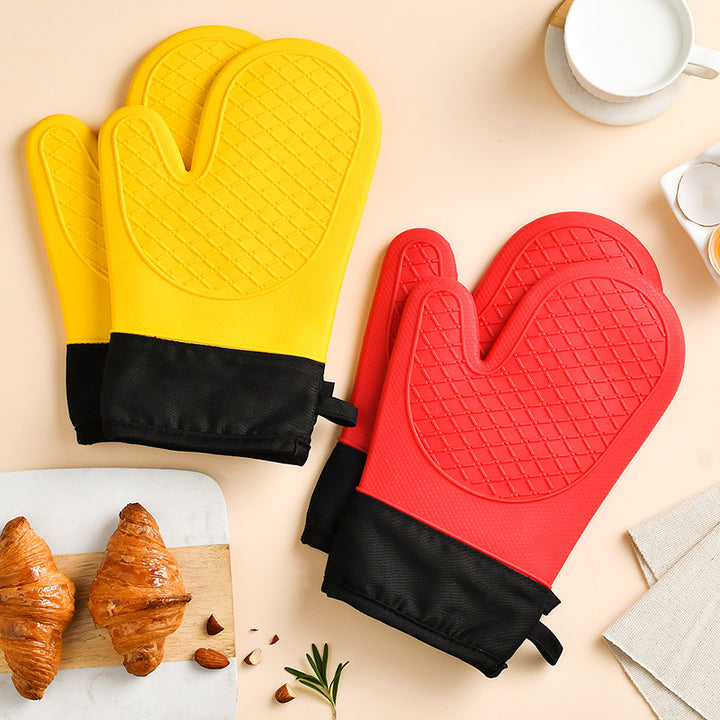 Heat-resistant silicone oven gloves with ergonomic design Stornfield