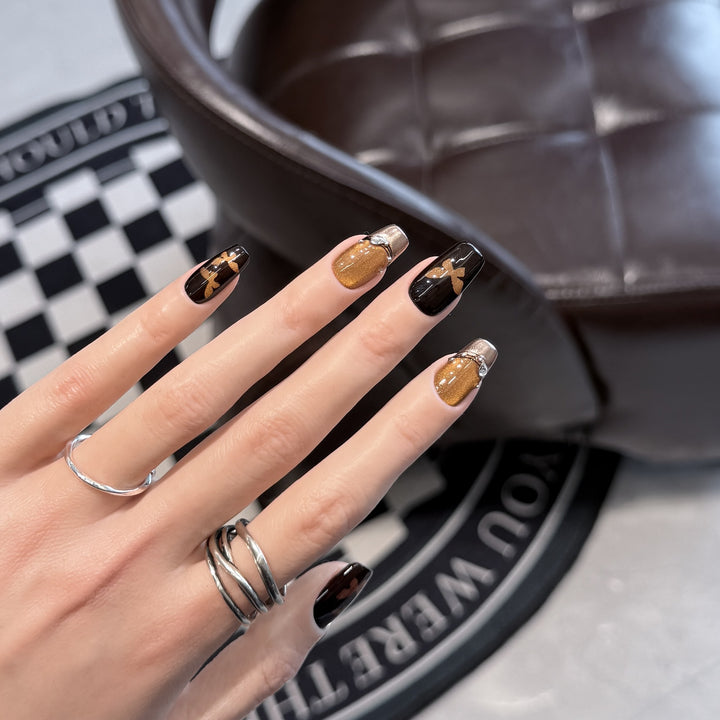 Decorative Butterfly Nail Art Set Stornfield