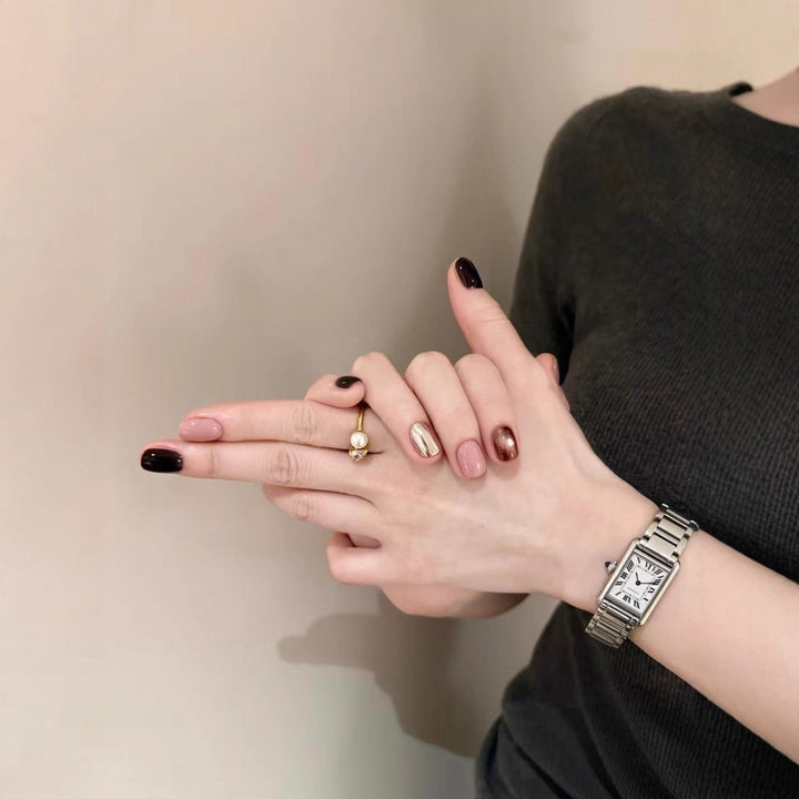 Chic Nail Art
