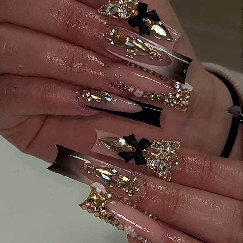 Artificial nail set with elegant 3D decorations and crystal accents Stornfield