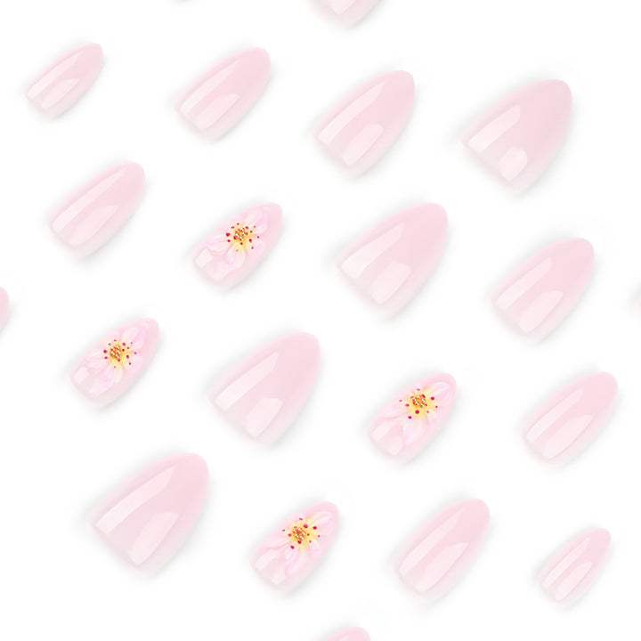 Artful Nail Extensions with Delicate Flower Designs Stornfield