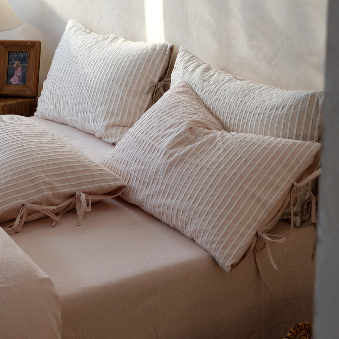 Striped Washed Linen Duvet Cover Set with Tie-Closure Pillowcases
