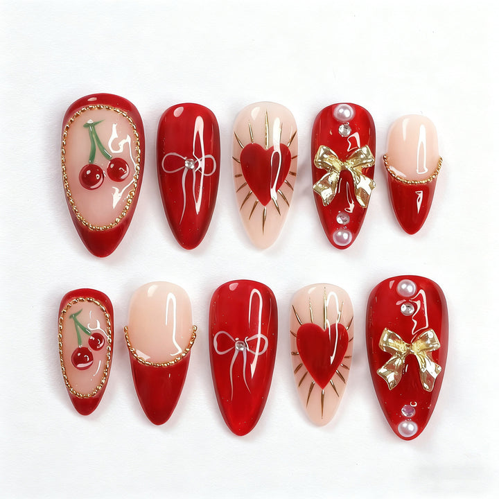 Artificial nails in romantic heart design Stornfield