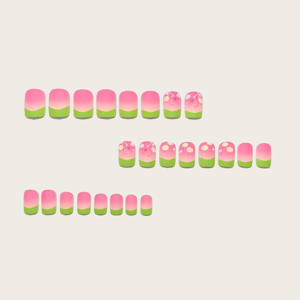 Creative gradient color nails Stornfield