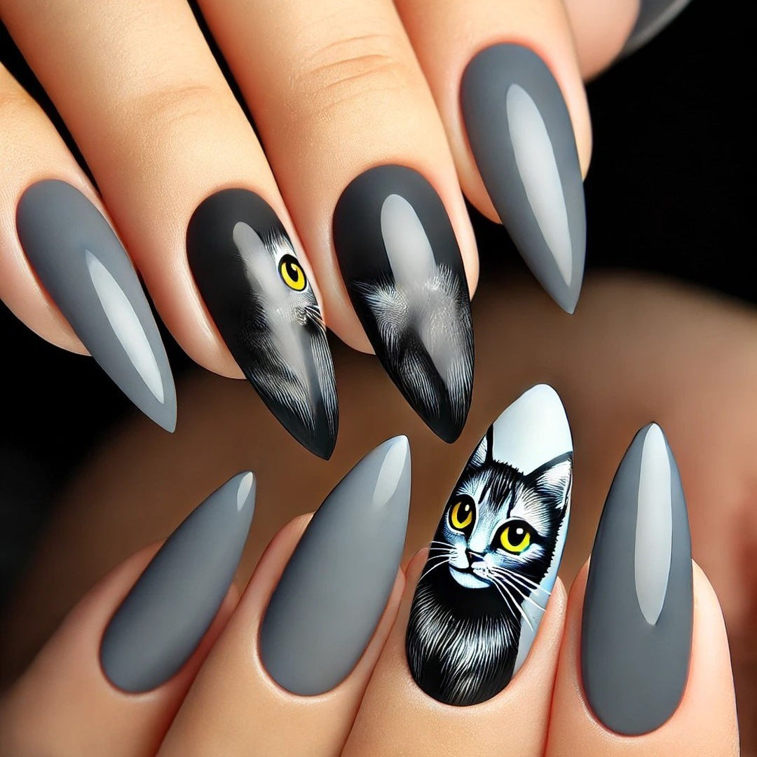 Stylish cat motif artificial nails Stornfield