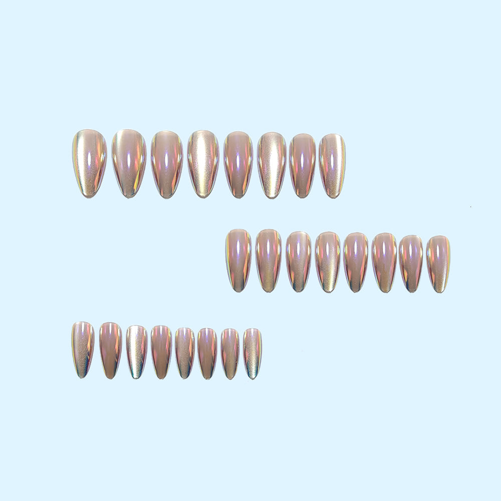 Artificial nails in elegant high-gloss finish Stornfield