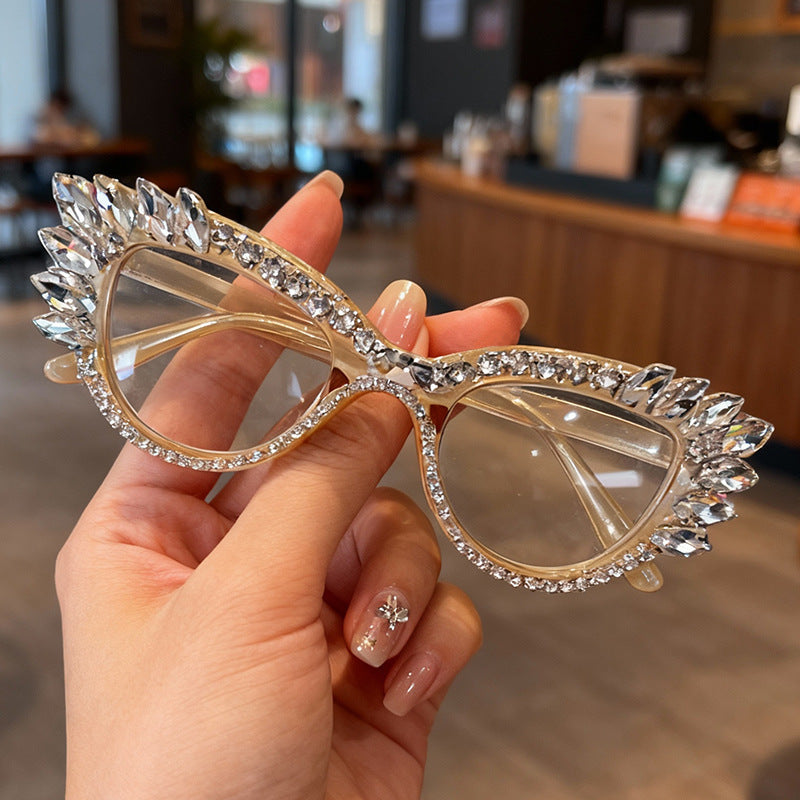 Luxury Cat-Eye Rhinestone Sunglasses Stornfield