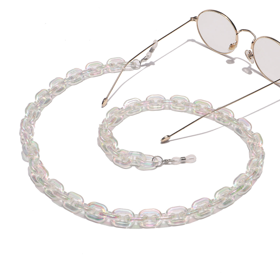 Stylish Oversized Chain Eyewear Holder Stornfield