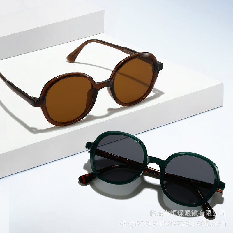 Women's fashionable sunglasses with stylish round shape Stornfield