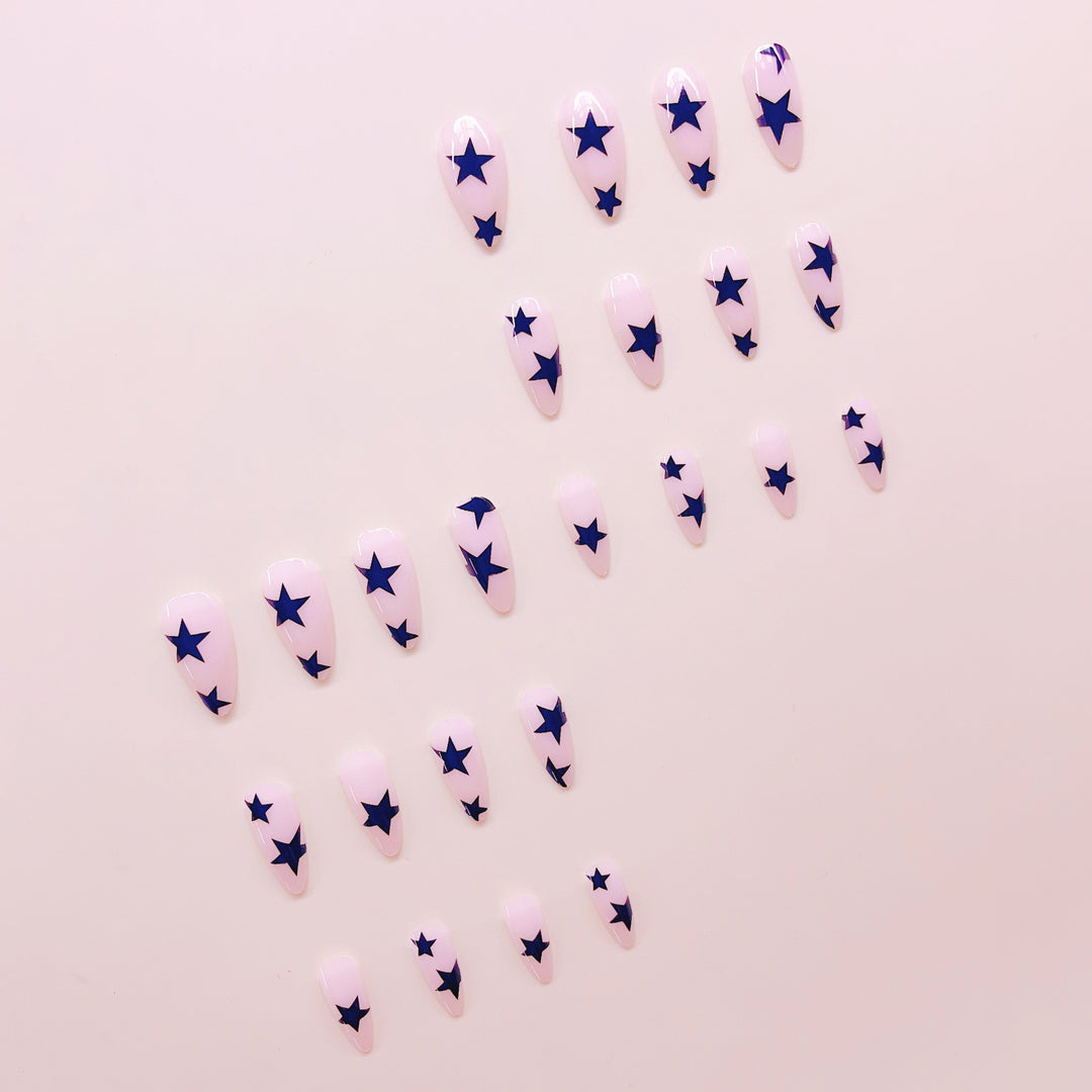 Creative nail tips with star motif Stornfield