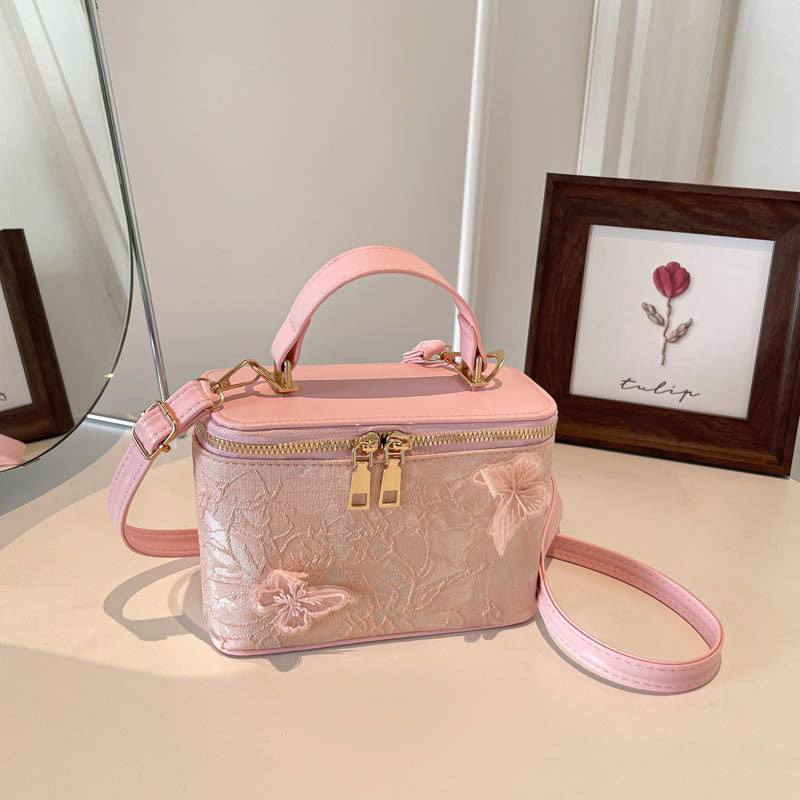 Elegant Floral Embroidered Handbag