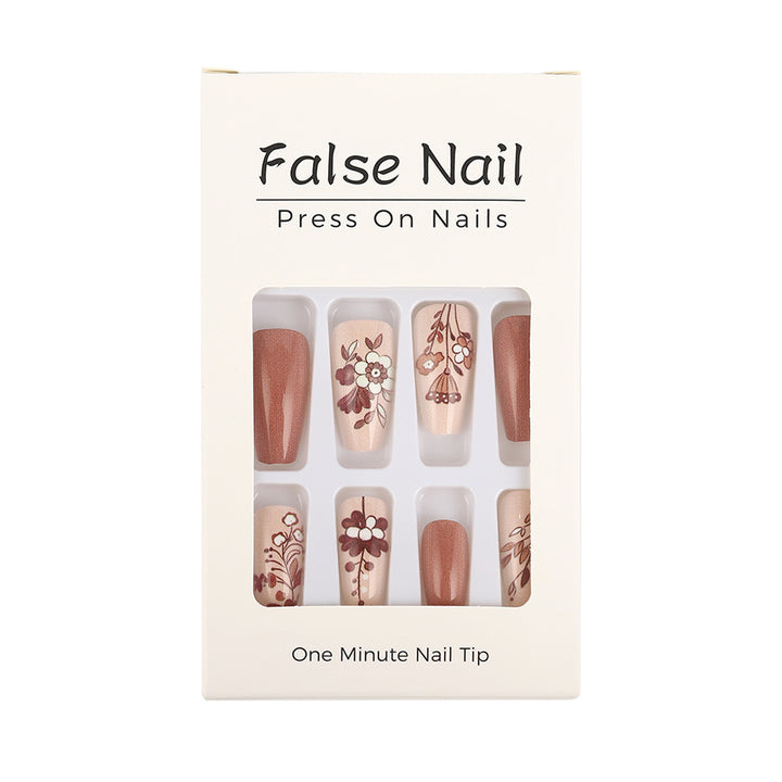 Artificial nails with filigree flower designs Stornfield