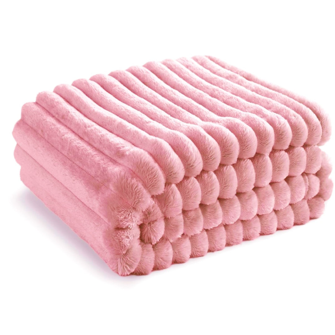 Cozy Plush Throw Blanket Stornfield