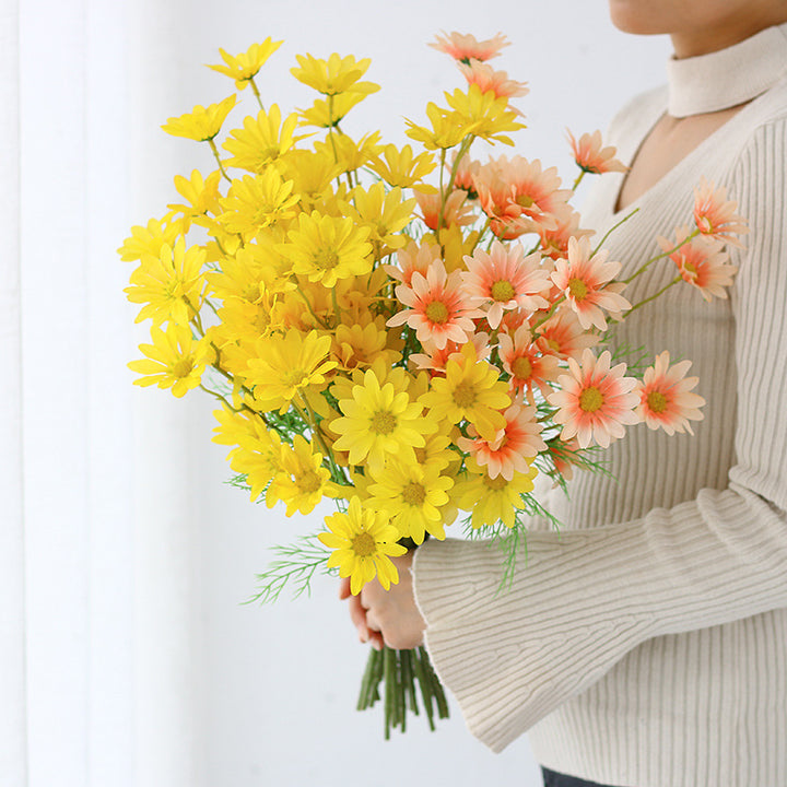 Lifelike Artificial Daisy Bouquet