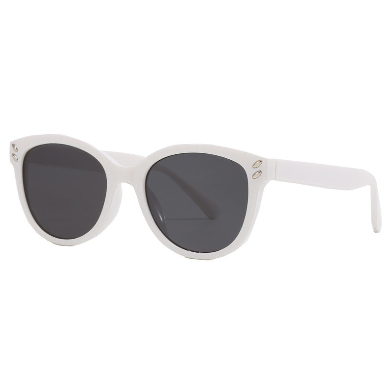 Ladies fashionable designer sunglasses with unique glamour frame Stornfield
