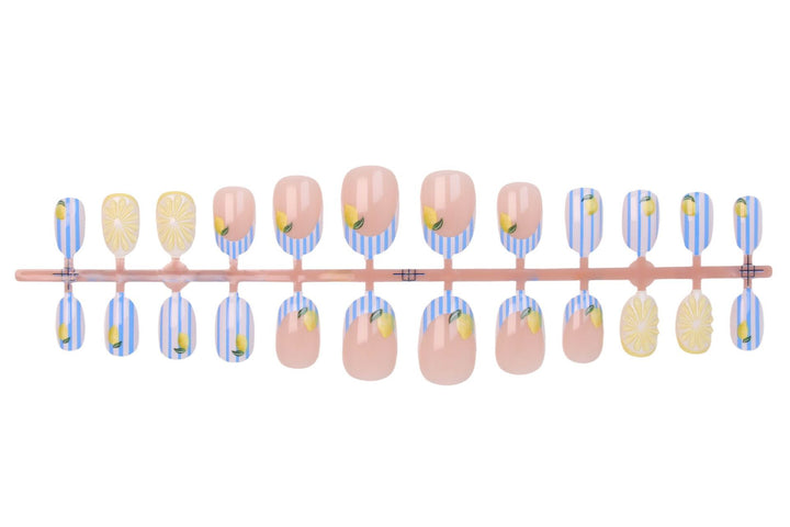 Artifical Nails Design Set Stornfield