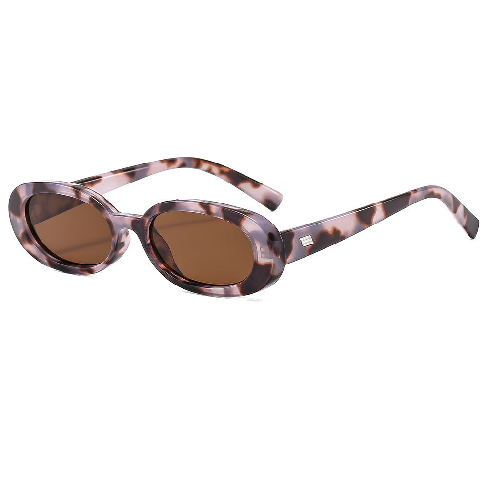 Women's fashionable sunglasses with oval frame and trendy lenses Stornfield