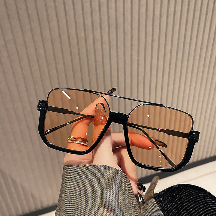 Women oversized sunglasses with elegant, square frame Stornfield