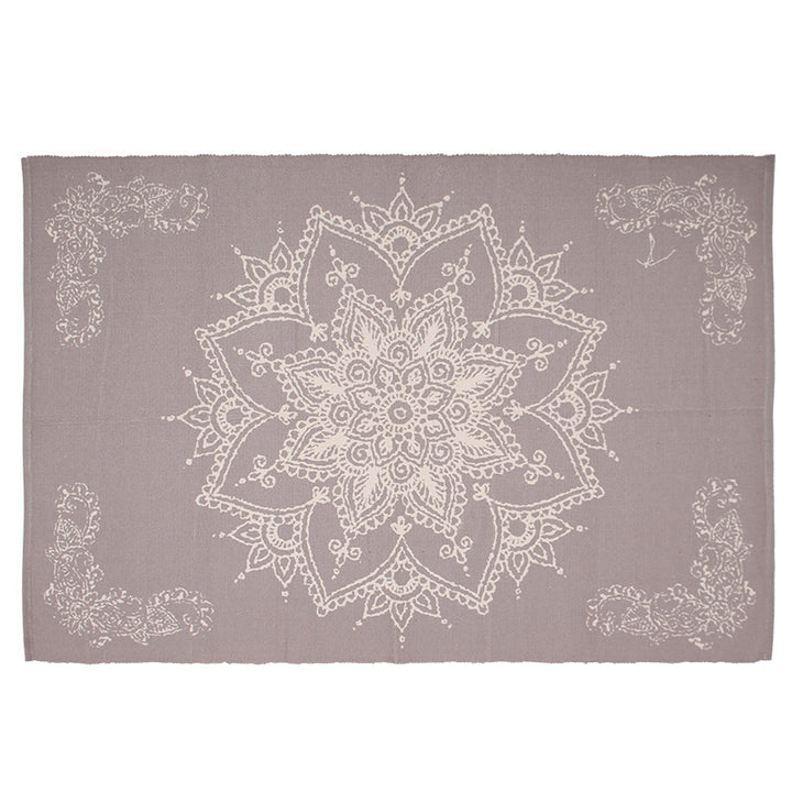 Flat-woven rectangular rug for living and entrance areas with quatrefoil pattern Stornfield