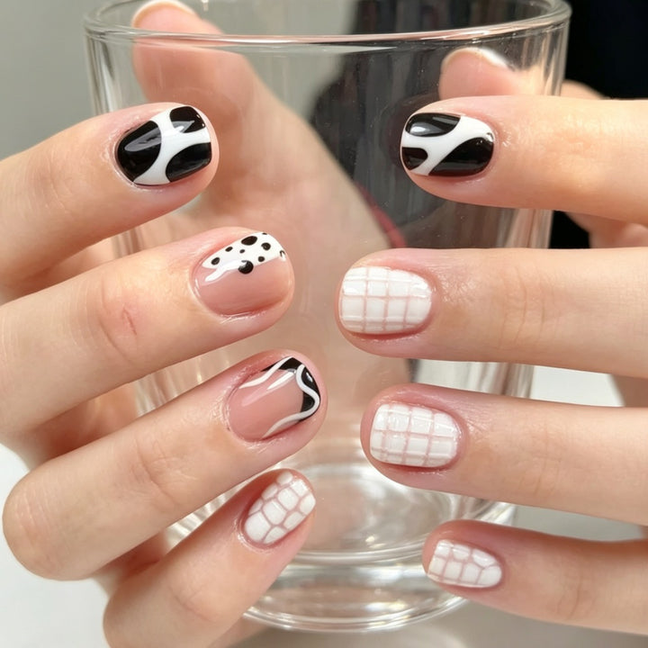 Creative Fashionable Art Nails Stornfield