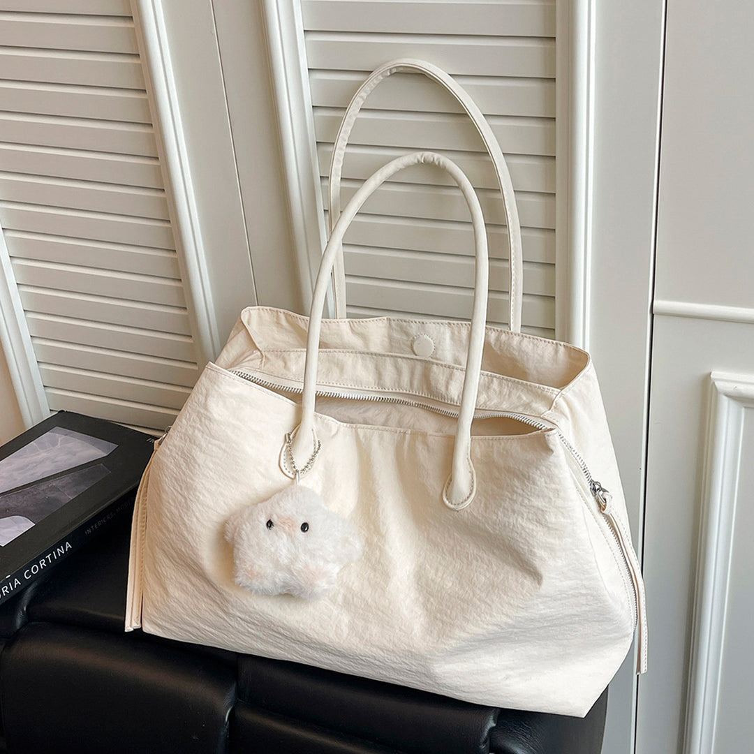 Elegant and Multifunctional Handbag Stornfield